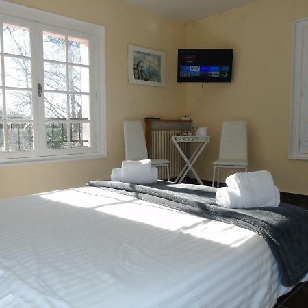 La Croix Blanche Bed & Breakfast Bagian luar foto