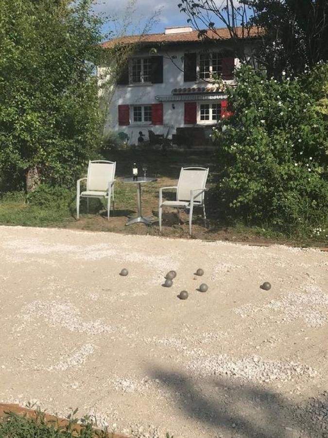 La Croix Blanche Bed & Breakfast Bagian luar foto