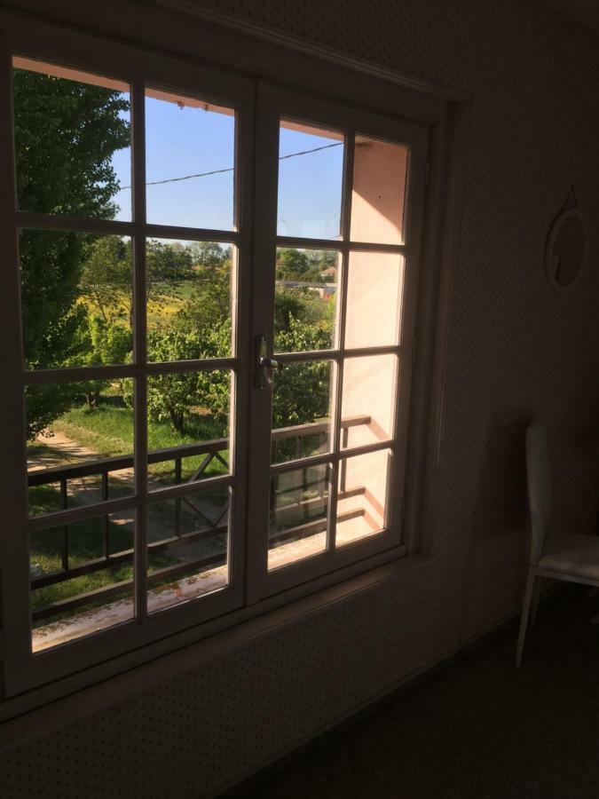 La Croix Blanche Bed & Breakfast Bagian luar foto