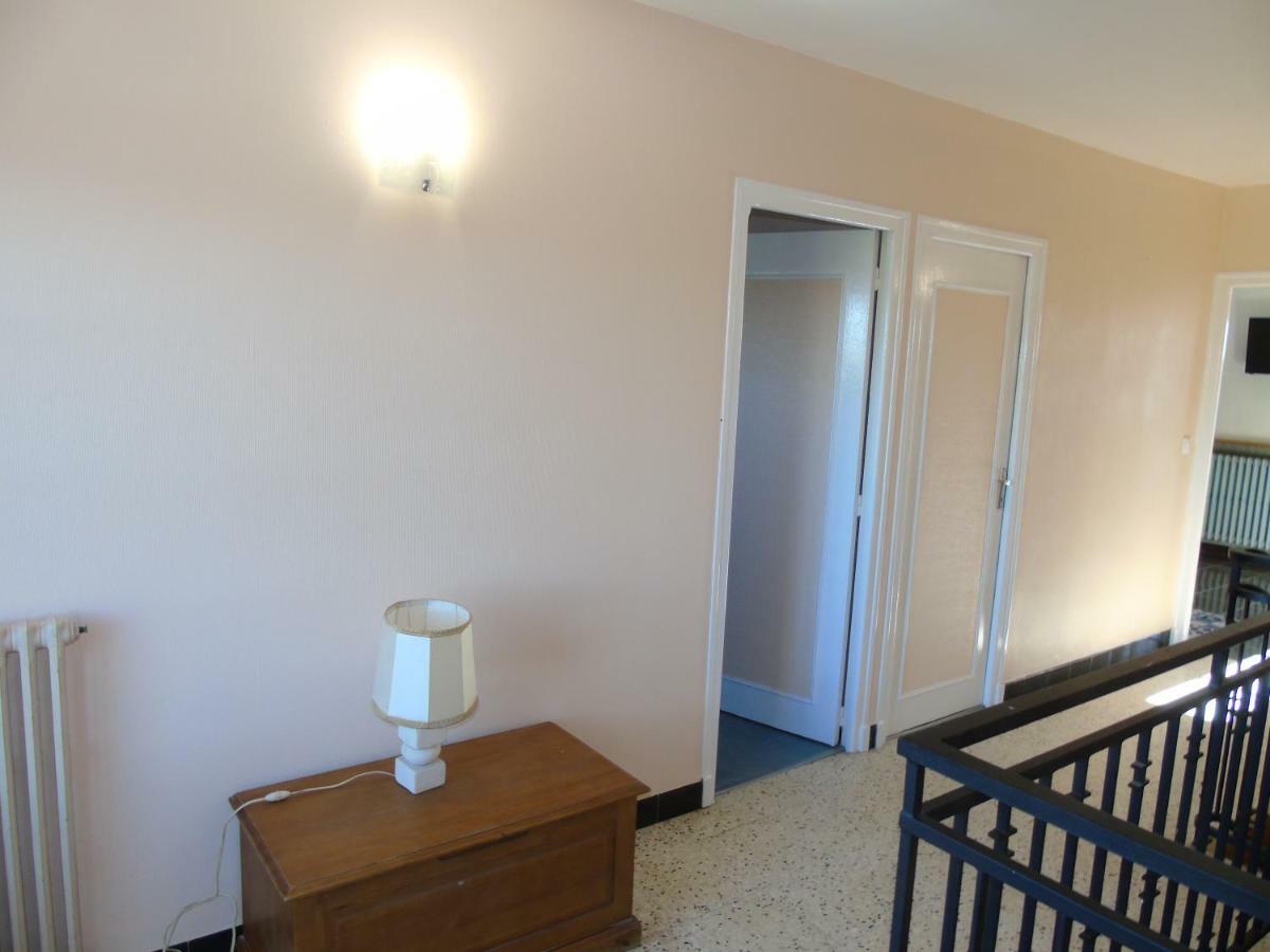La Croix Blanche Bed & Breakfast Bagian luar foto