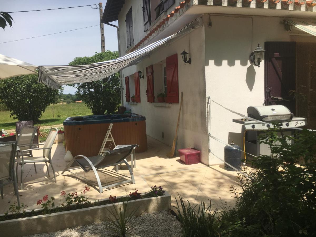 La Croix Blanche Bed & Breakfast Bagian luar foto